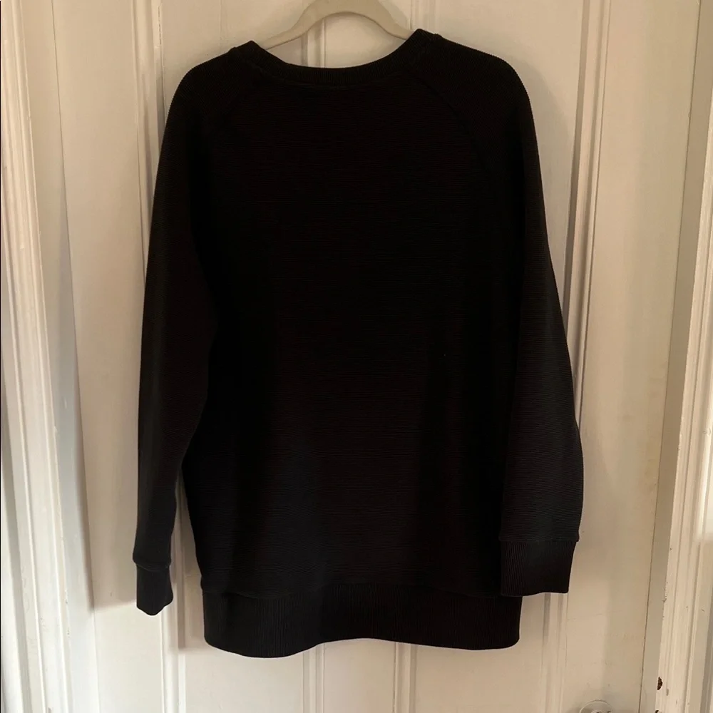 Varley Black Sweatshirt with Gold Zippers - Picture 6 of 14